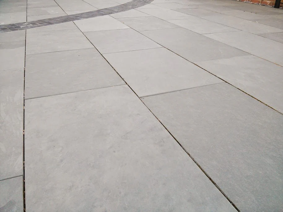 Slate Paving, Brazilian Slate Grey Paving Slabs 600x400 20mm Cal. - Image 4