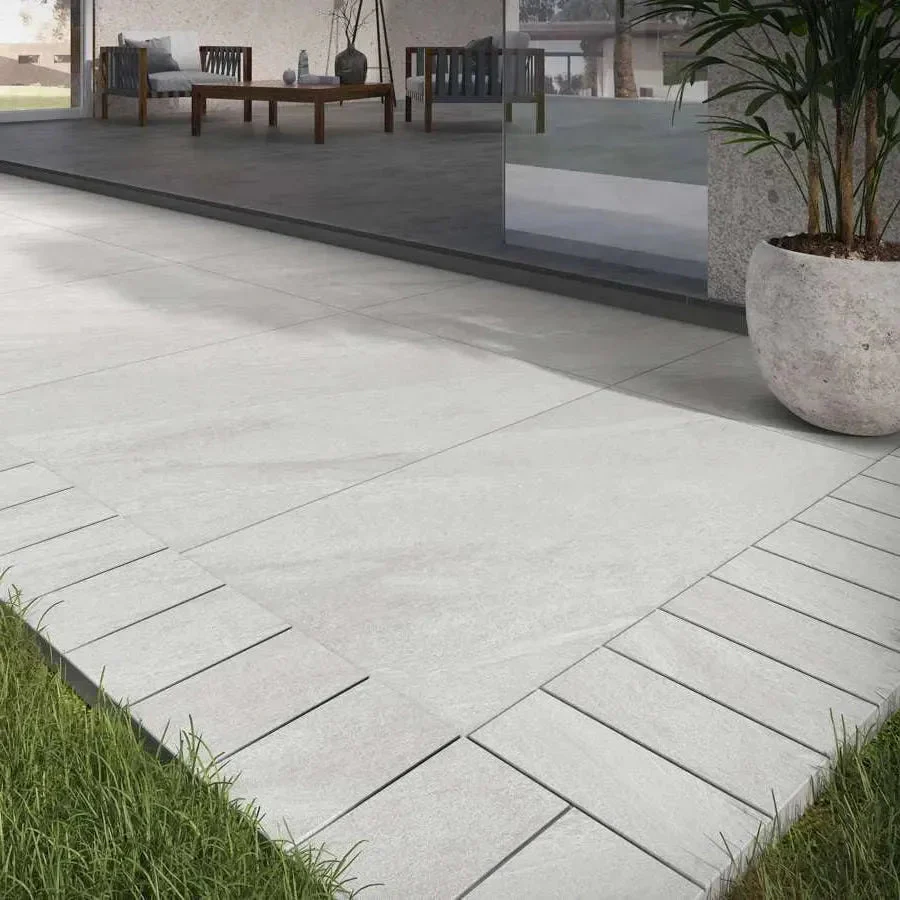 County Light Grey Porcelain Edging Setts 200x100x20 £31.78/m2 - Image 3