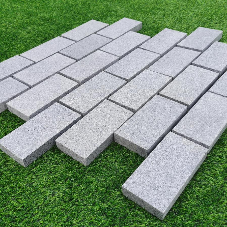 Edging Stones, Paving Edging, Blue Grey Granite Setts 200x100x30mm £44.83/m2 - Image 3