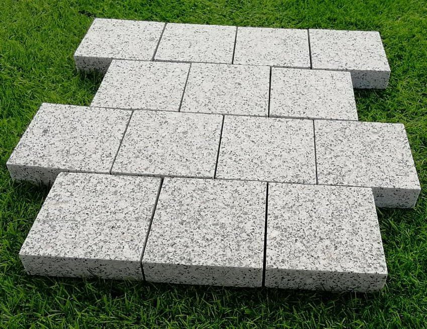 Edging Stones, Paving Edging, Silver Granite Setts 100x100x30mm £39.69/m2 - Image 4