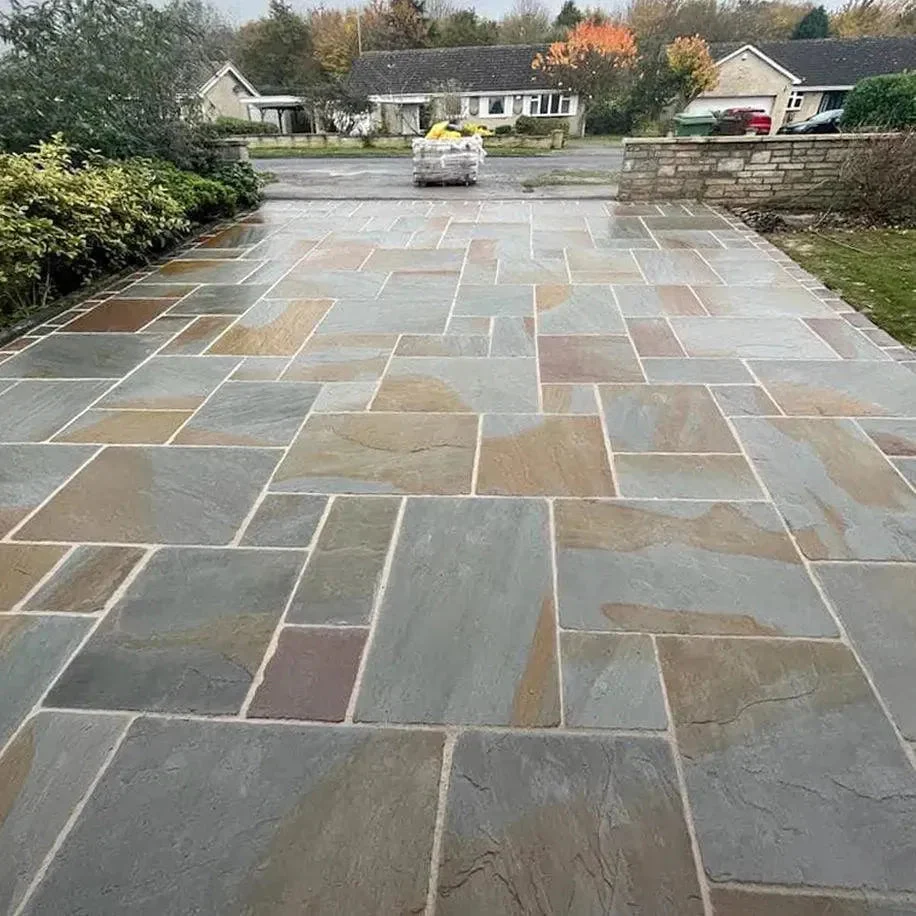 Indian York Sandstone Paving 600x600 22mm Cal. £20.79/m2 - Image 3