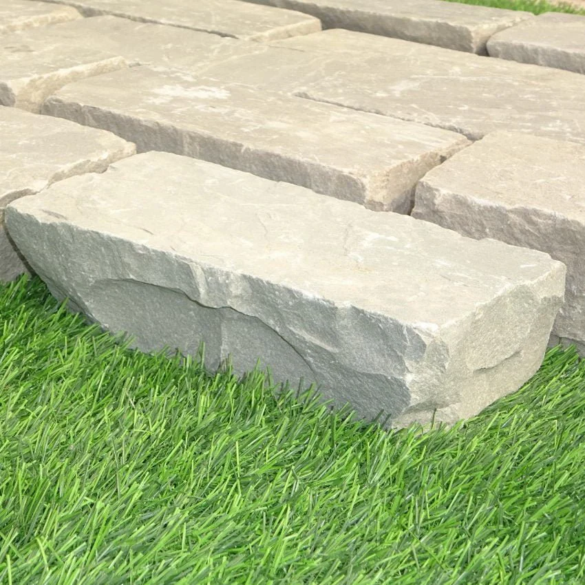 Kandla Grey Indian Sandstone Setts & Cobbles 200 x 100 x 50mm, £42.69/m2 - Image 4
