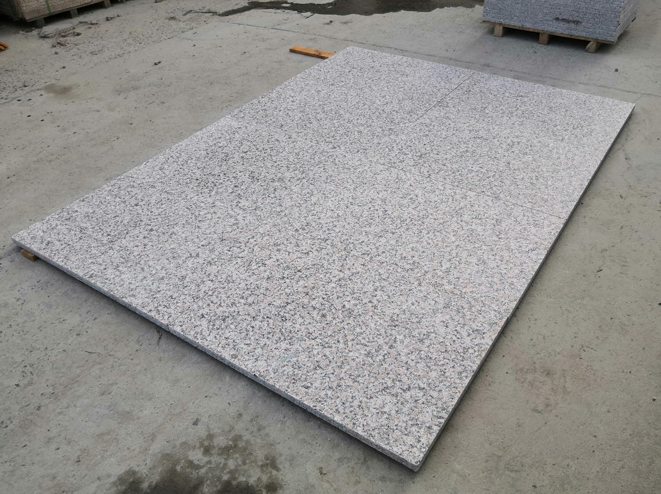 Pink Granite Paving Slabs Maple Red 900 x 600 £30.79/m2 - Image 3