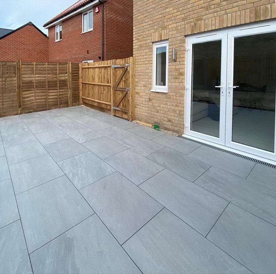 Kandla Grey Porcelain Paving Slabs 600x600x20mm £24.47/m2 - Image 4