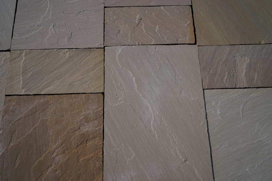 Raj Blend Indian Sandstone Paving Slabs, 560 Series 3 Sizes 22mm Cal £21.19/m2 - Image 5