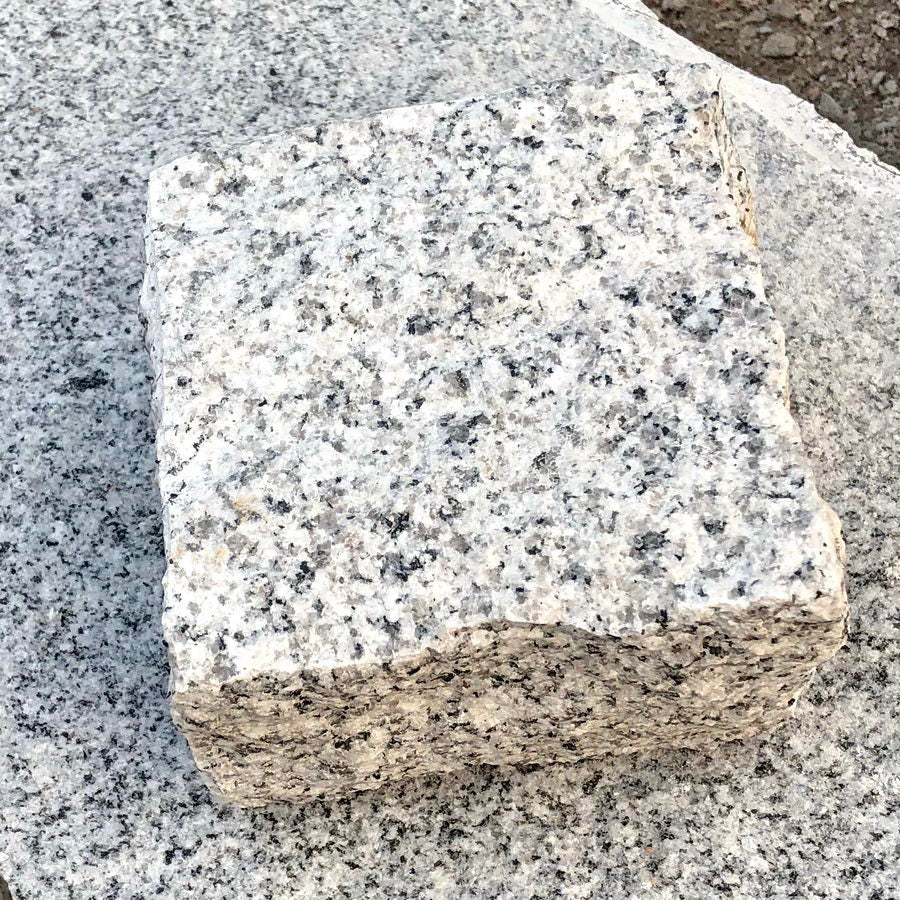 Granite Setts Cobbles, Silver Grey Cropped 100 x 100 x 50mm £49.99/m2 - Image 5