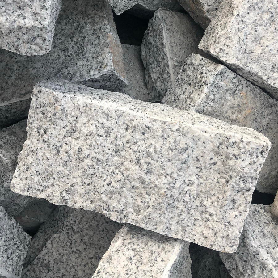 Granite Setts Cobbles, Silver Grey Cropped 200 x 100 x 50mm £49.99/m2 - Image 4