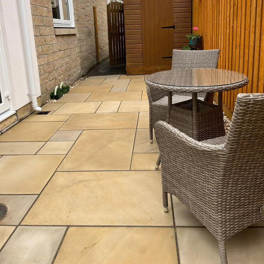 Mint Fossil Indian Sandstone Paving, Smooth Honed & Sawn Patio Packs £25.69/m2 - Image 4