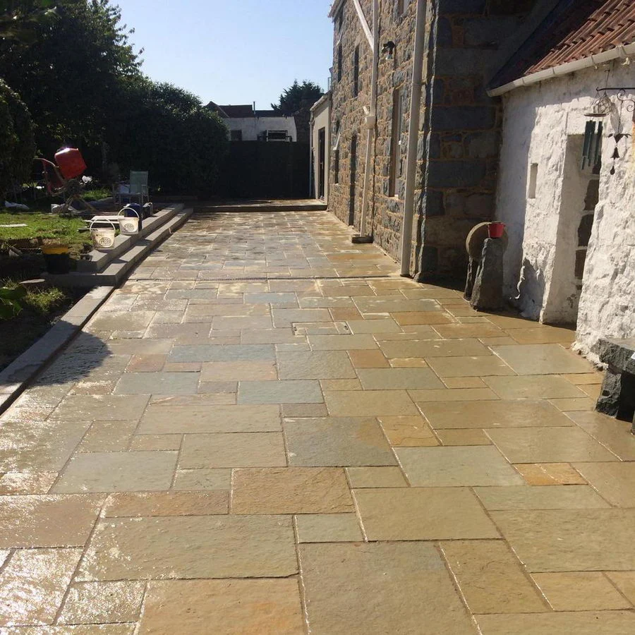 Tandur Yellow Limestone Patio Slabs Tumbled 22mm Cal. £25.98/m2 - Image 3